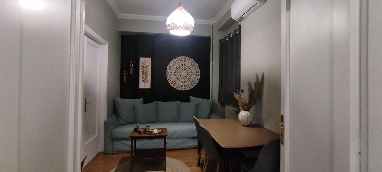 Location...acropolis! Apartment